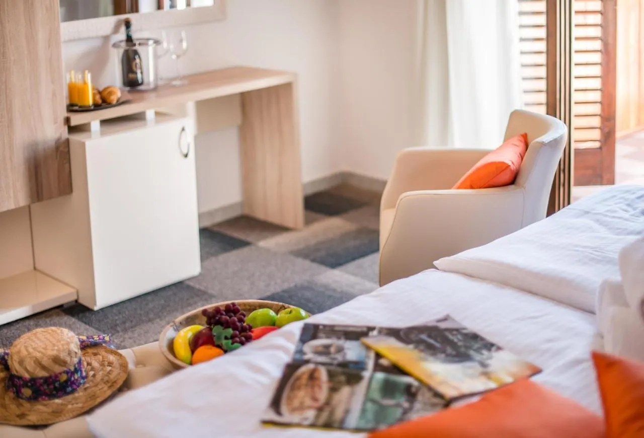 Hotel Villa Vrsar Frühstückspension